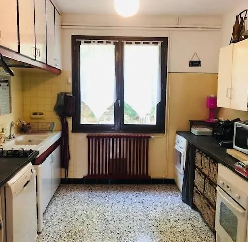 Maison Au Calme Proche Nyaraló