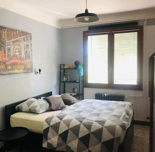 Maison Au Calme Proche Nyaraló