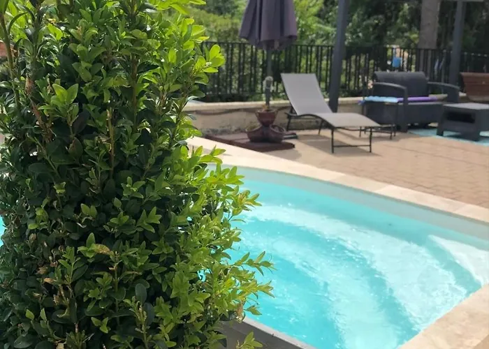 Maison Au Calme Proche Nyaraló