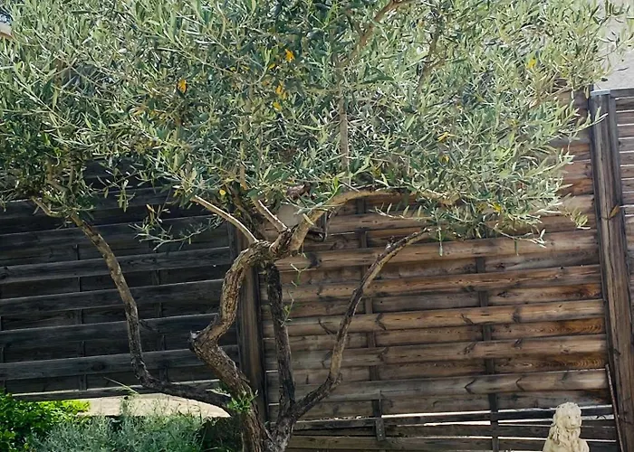 Maison Au Calme Proche Nyaraló Nîmes